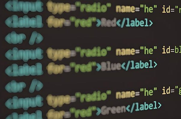 HTML code displayed on a screen, demonstrating web structure and syntax.