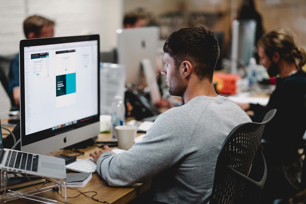 Pricing Your Services — Freelance Digital Marketer in Singapore: How to Start and Find Clients