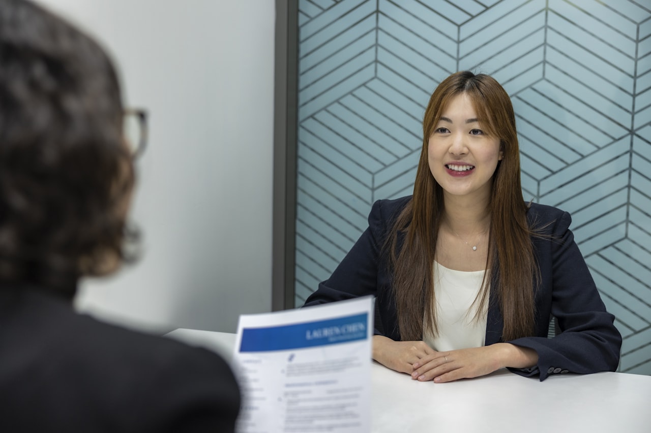 Choosing the Right Interview Subjects — Interview-Based Content Marketing: How to Turn Expert Interviews into Traffic