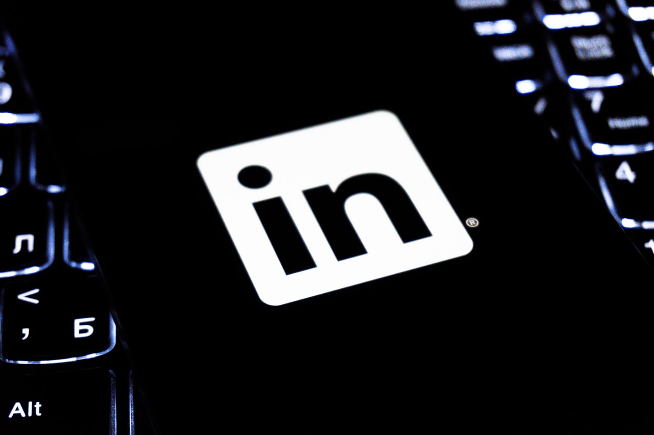 Engagement Rate — LinkedIn Ads Metrics for Singapore B2B Marketers in 2026