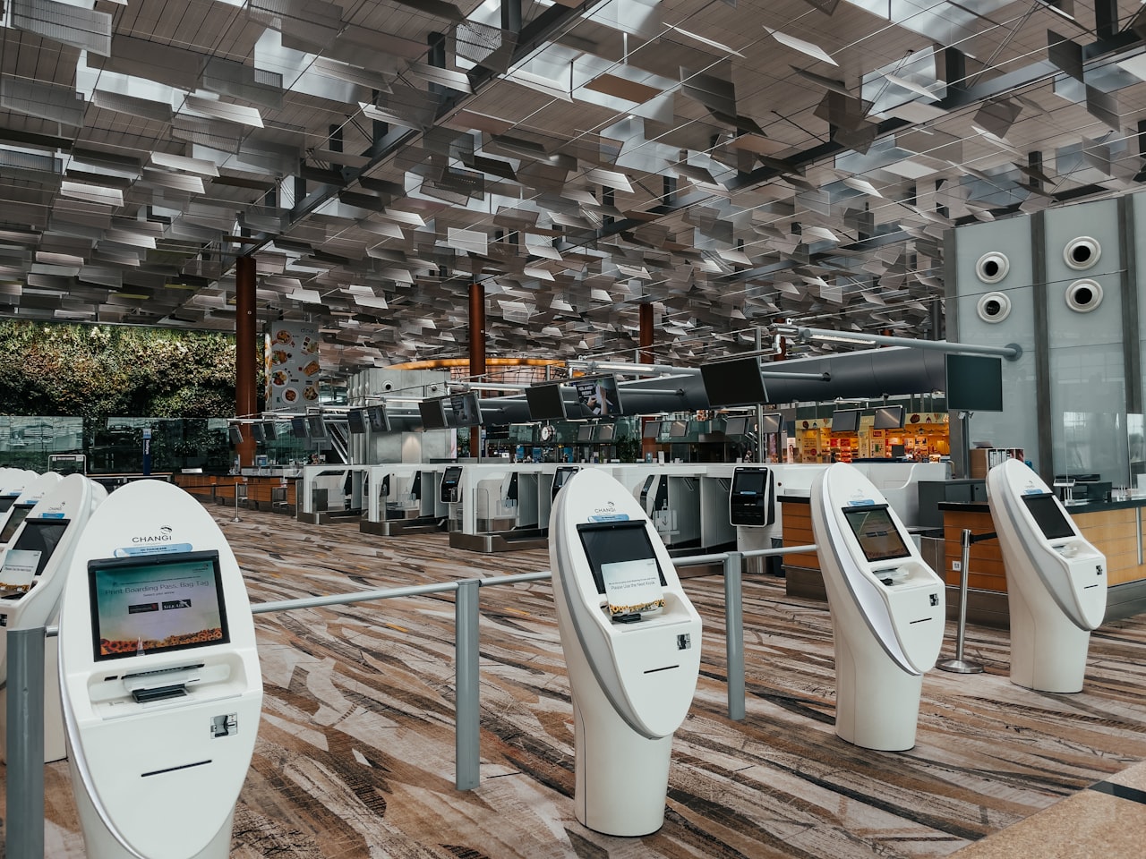 Advertising in Jewel Changi Airport — Changi Airport Advertising: Reach Travellers With High-Impact Placements