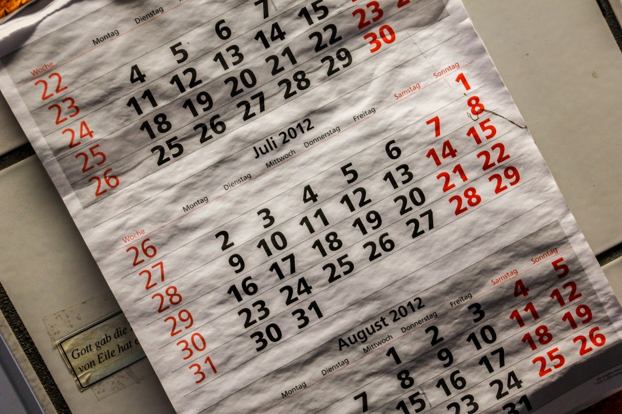 How to Maintain and Adapt Your Calendar — Annual Marketing Calendar Template: Plan Campaigns for the Year
