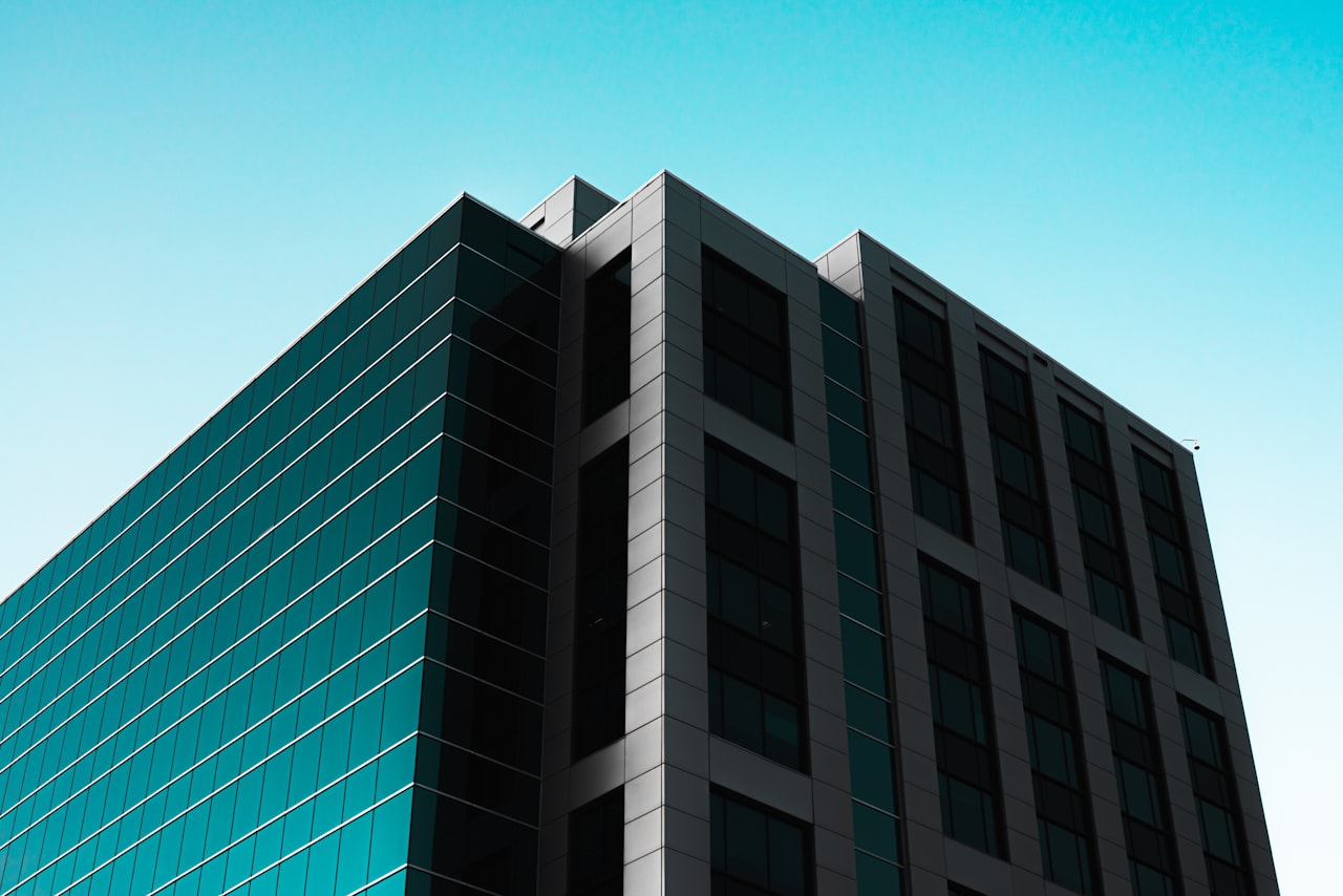Employee Empowerment and CX Ownership — Building a Customer-Centric Culture: Align Your Organisation Around CX