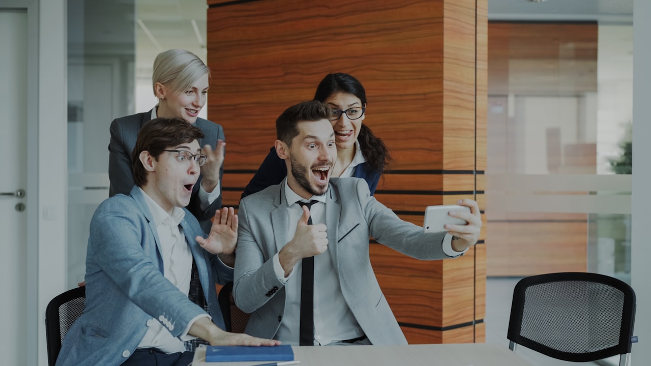 Measuring Communications Effectiveness — Corporate Communications Guide: Strategy, Channels and How to Align Internal and External Messaging