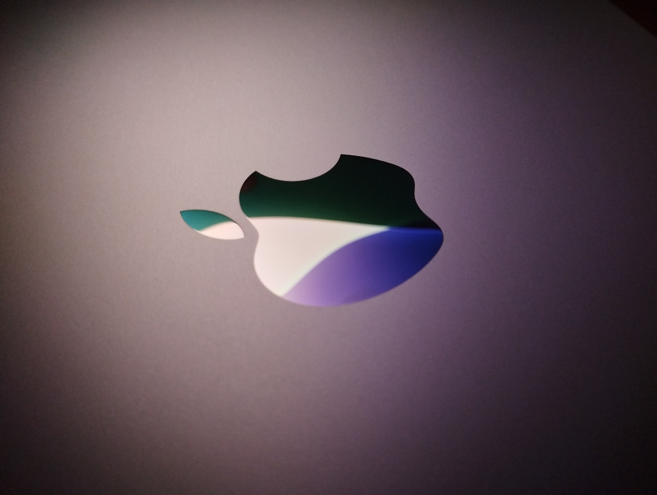 Implementation and Rollout Strategy — Corporate Identity Design: What It Includes and How to Build Consistent Brand Presence
