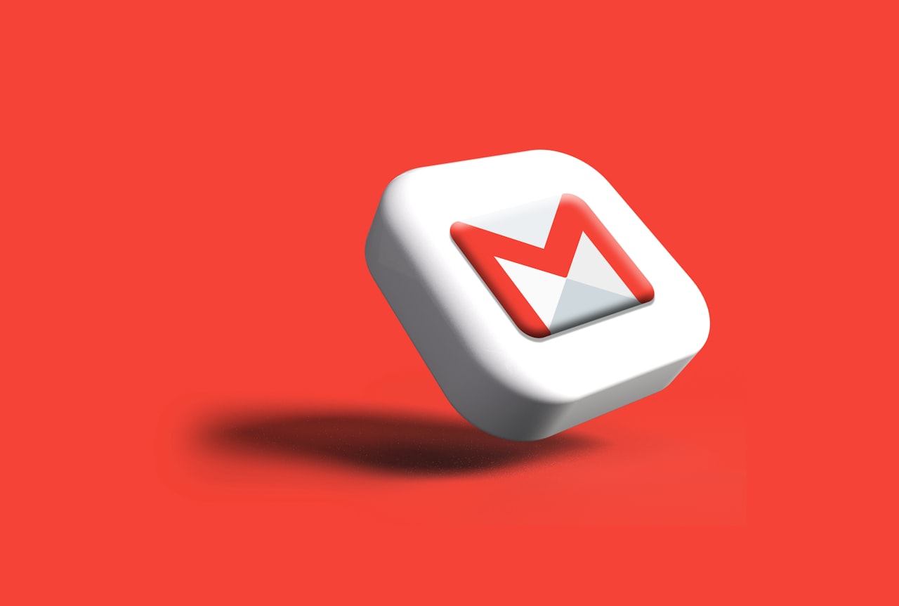 Salary Differences by Industry — Email Marketing Specialist Salary in Singapore: What Companies Pay
