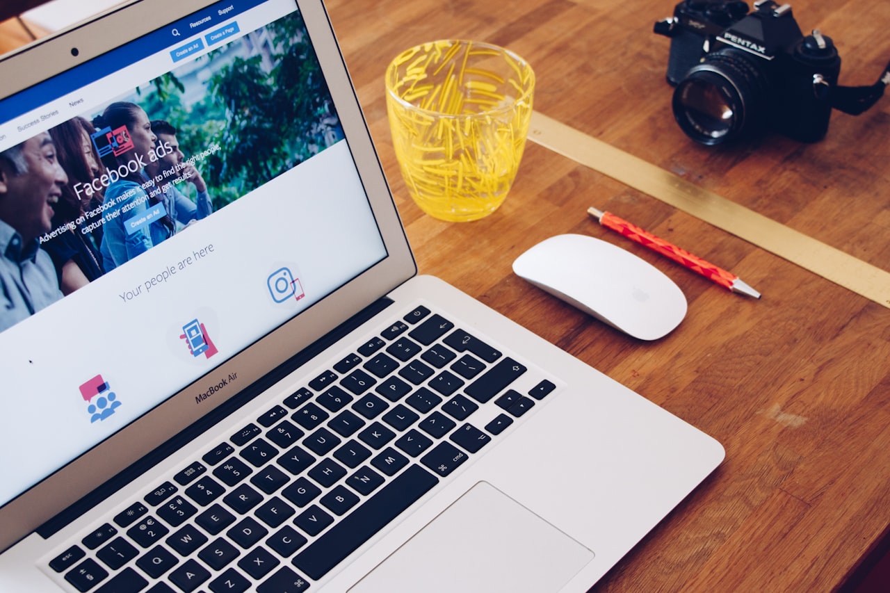 Budget Planning and Bid Strategies โ Facebook Ads Guide for Singapore: Campaign Types, Targeting and Budgets