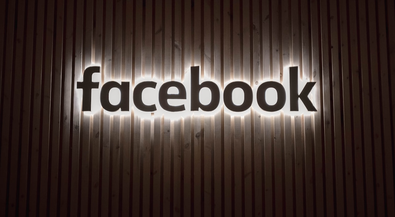 Choosing the Best Source Audiences — Facebook Lookalike Audiences: Find More Customers Like Your Best Ones