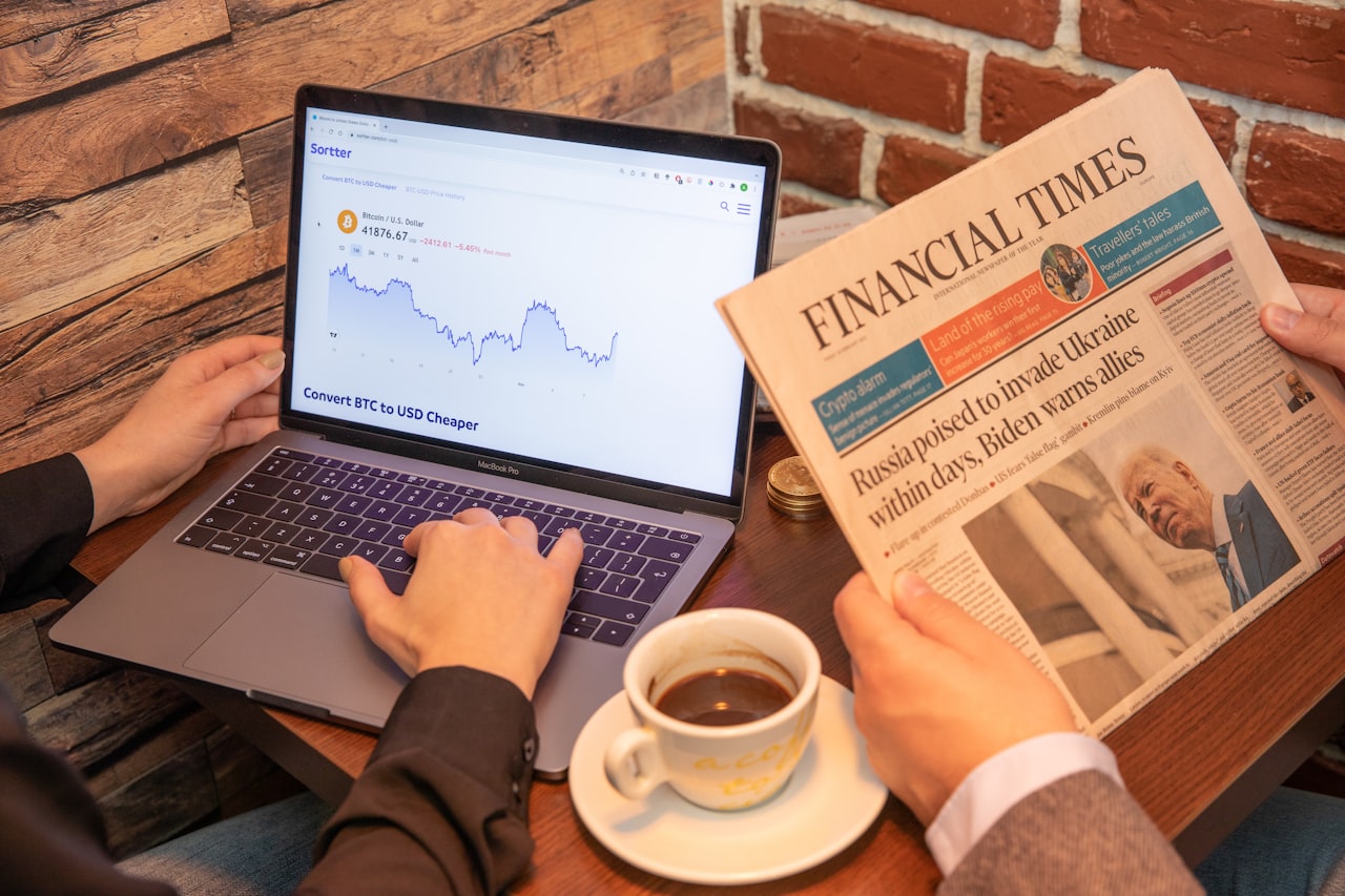 Google Ads for High-Intent Financial Keywords — Financial Advisor Marketing in Singapore: How to Attract HNW Clients