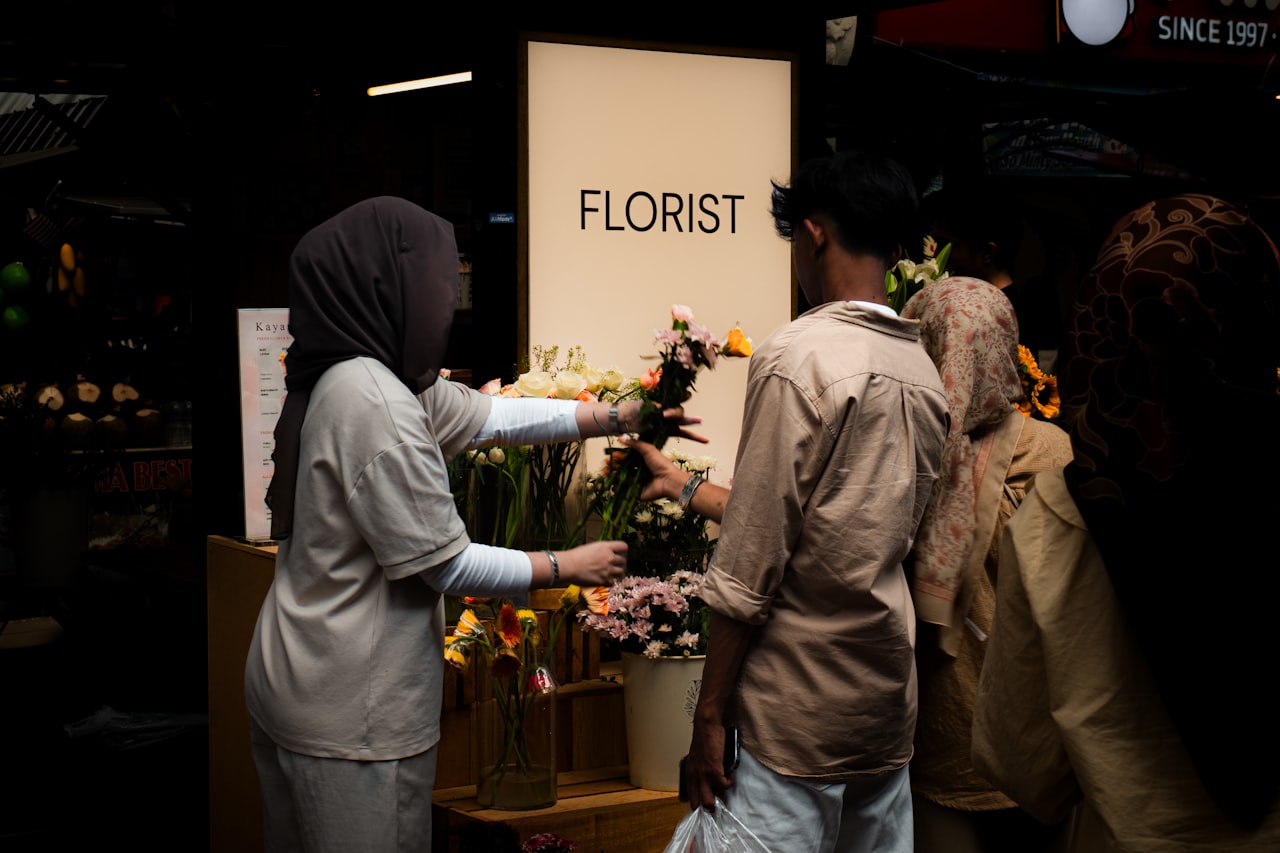 Tapping the Corporate Flower Market — Florist Marketing in Singapore: How to Attract Customers and Bloom Year-Round