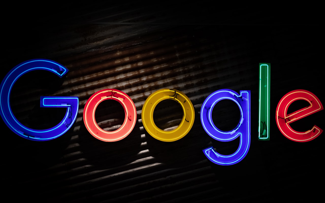Demonstrating Experience: First-Hand Knowledge Signals — Google E-E-A-T: Demonstrate Experience, Expertise, Authority and Trust