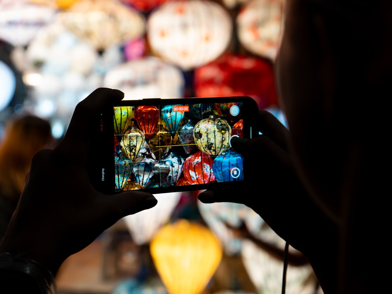 Campaign Management and Execution — Influencer Marketing in Singapore for Foreign Brands: Find and Manage KOLs