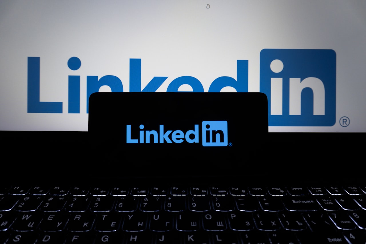 How to Optimise LinkedIn Ads Spend — How Much Do LinkedIn Ads Cost in Singapore? (2026 Guide)