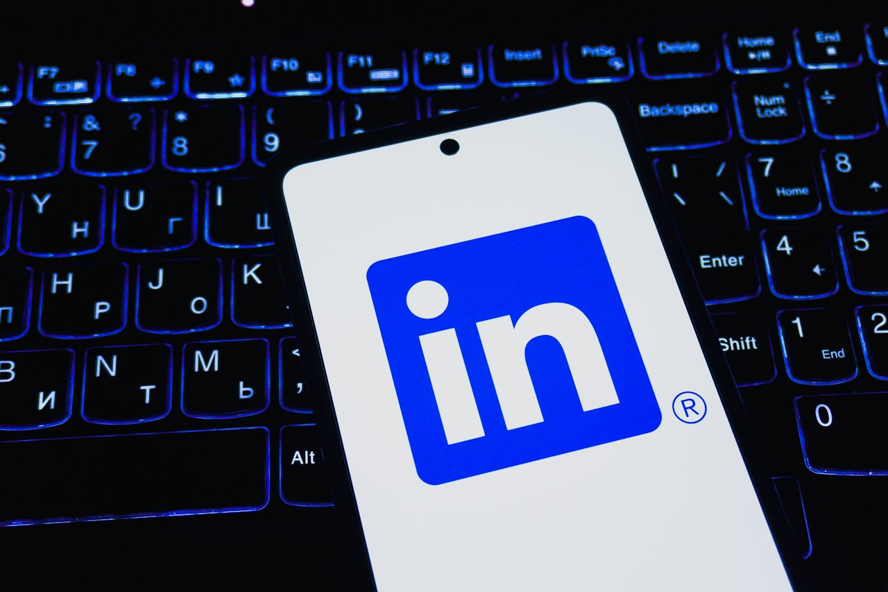 Performance Optimisation and Testing — LinkedIn Sponsored Content: Single Image, Video, Carousel and Document Ads