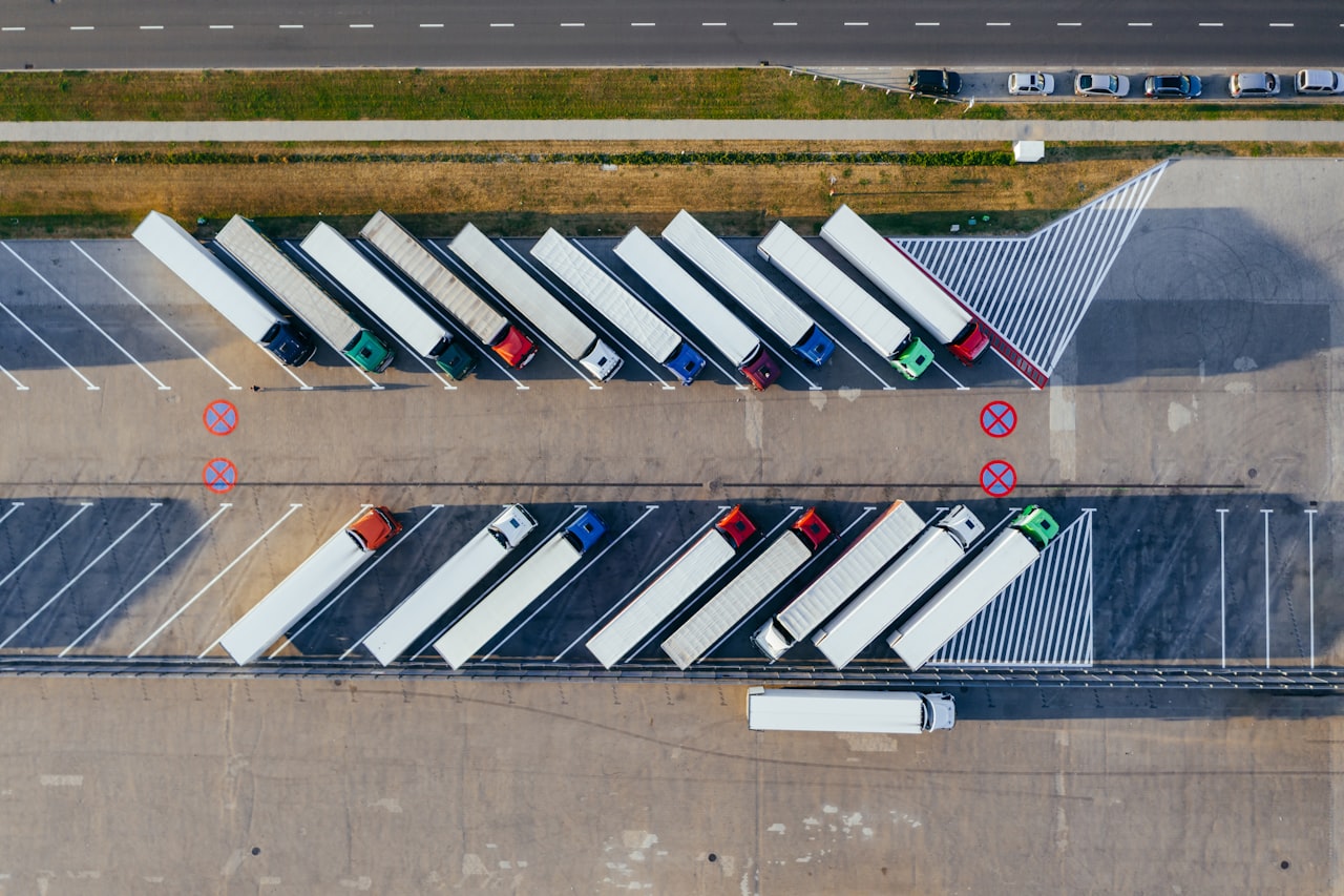 Company Setup and Licensing — Logistics Market Entry in Singapore: Free Trade Zones, Permits and Marketing