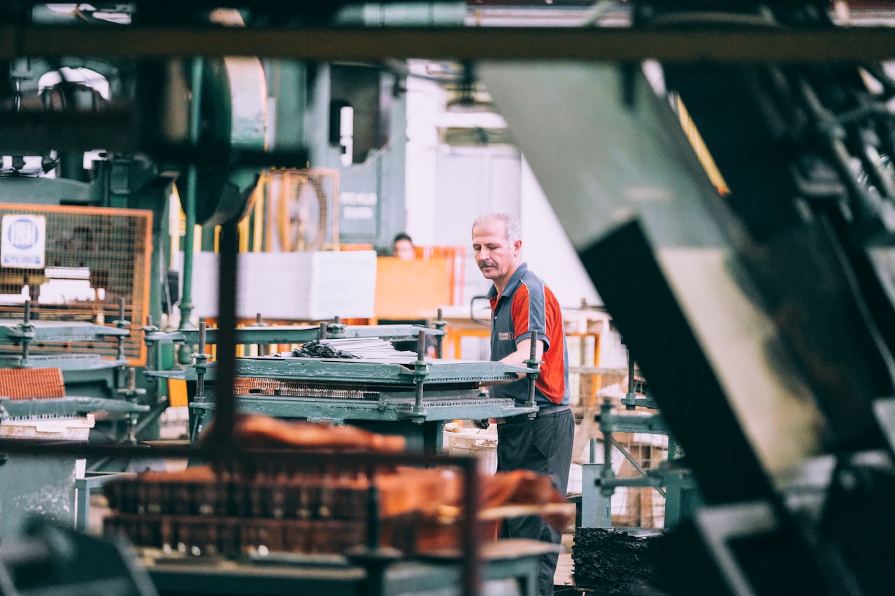 Company Registration and Regulatory Framework — Manufacturing Market Entry in Singapore: JTC, EDB Incentives and Setup