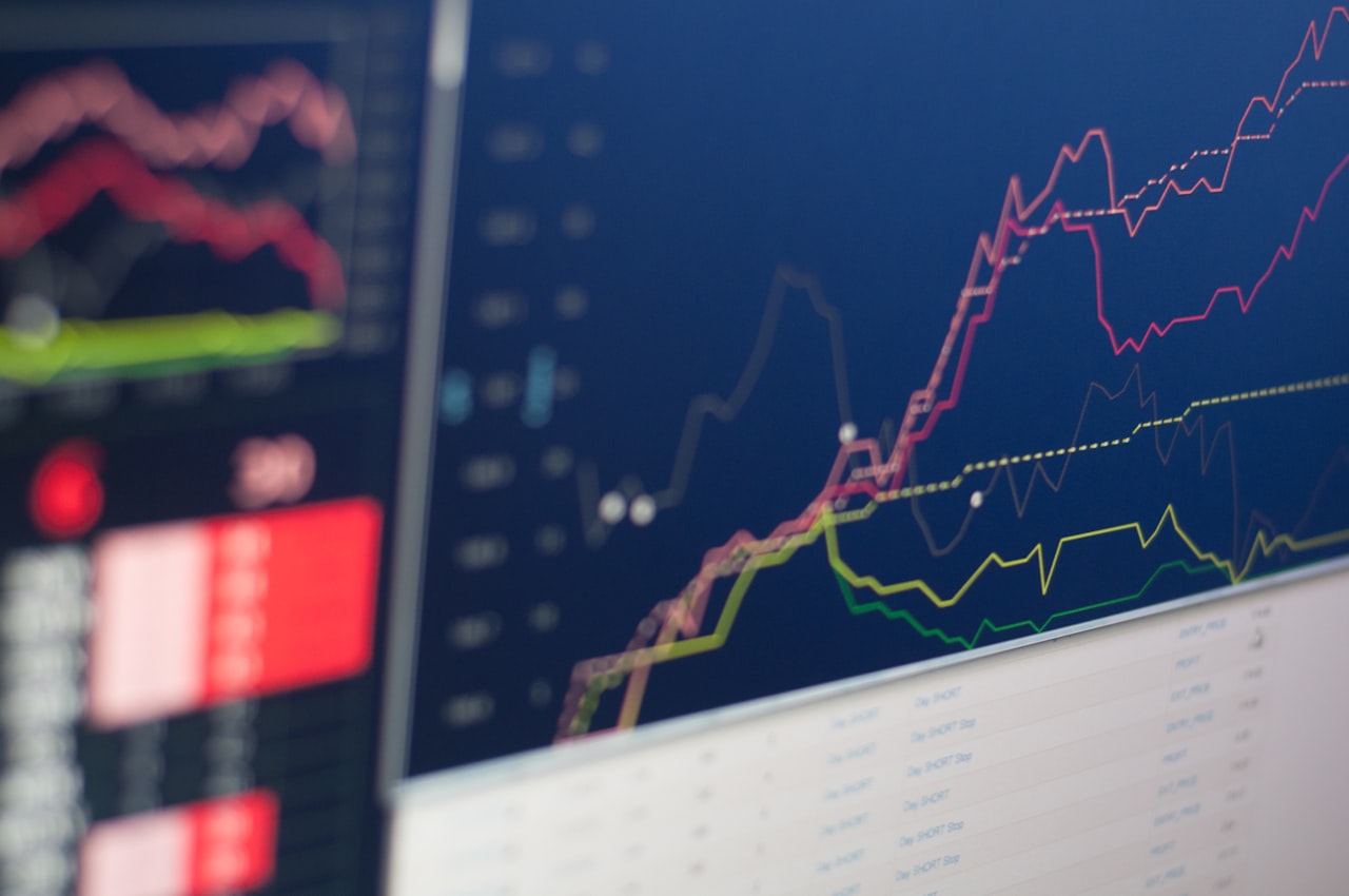 The Bottom-Up Approach to Market Sizing — Market Sizing Guide: How to Estimate Your Total Addressable Market (TAM) in Singapore