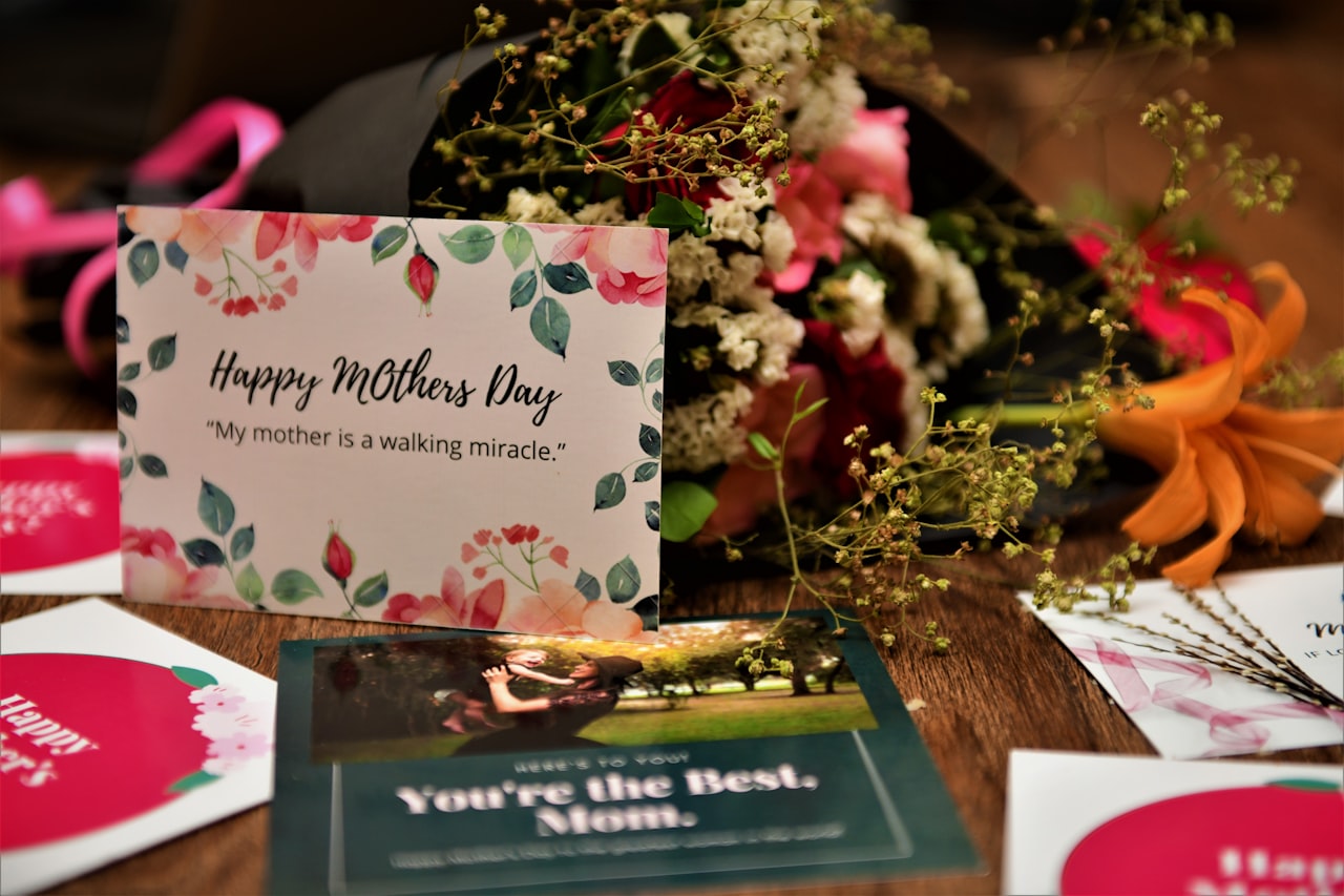 Creating Gift Guides That Drive Traffic and Sales — Mother’s Day Marketing Ideas: Campaigns That Convert in Singapore