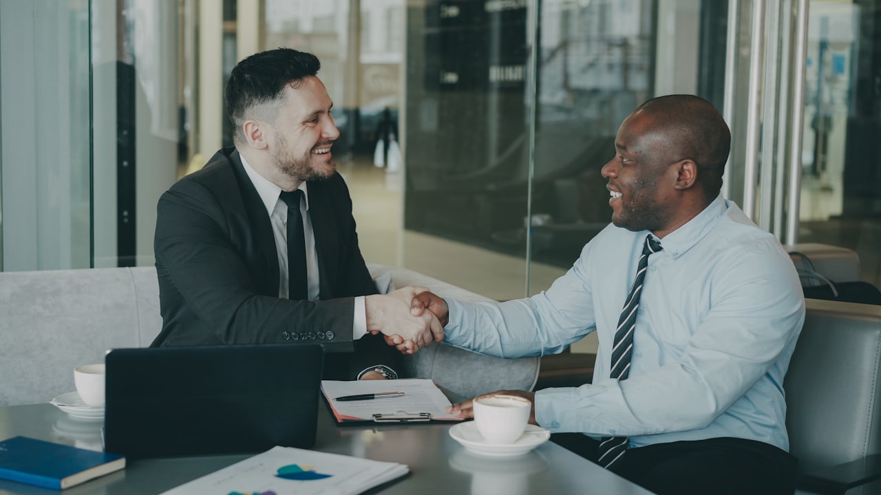 Structuring Partnership Deals — Partnership Marketing: Find and Manage Strategic Partners in Singapore