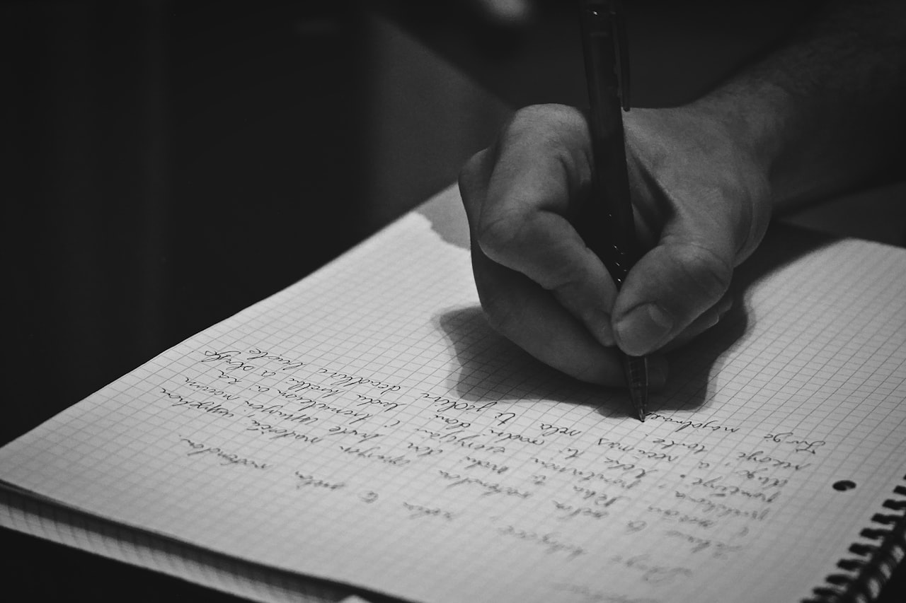 Handling Objections in Copy — Persuasive Copywriting: Write Words That Drive Action