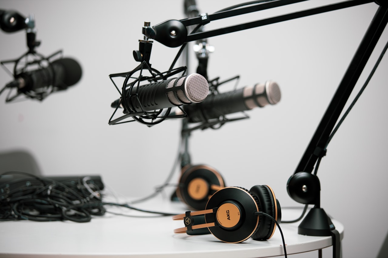 Growing Your Podcast Audience — Podcast Marketing in Singapore: Launch, Grow and Monetise Your Show