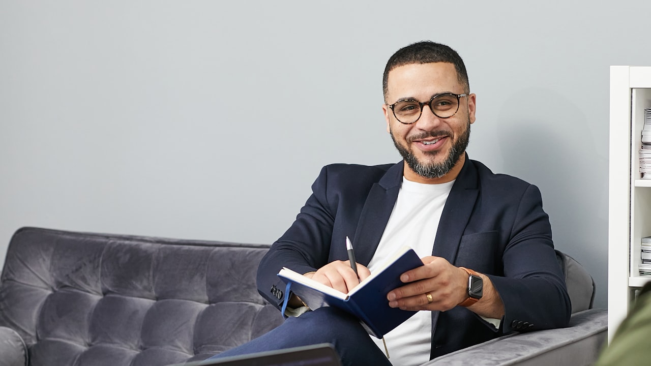 How to Integrate PR and Advertising for Maximum Impact — PR vs Advertising: Which Is More Effective for Singapore Businesses?