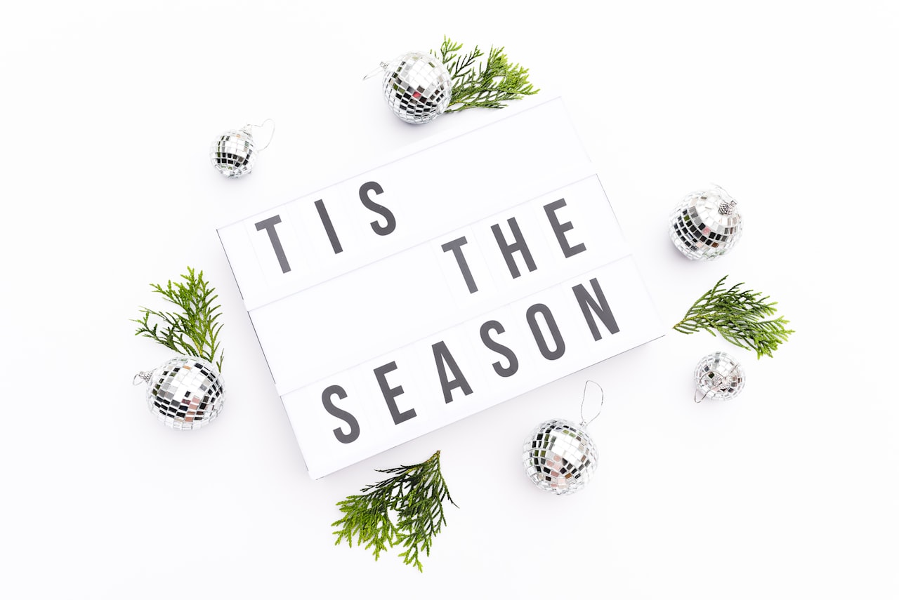 Optimal Send Timing for Singapore Holiday Emails — Seasonal Email Marketing: Campaigns for Every Holiday in Singapore