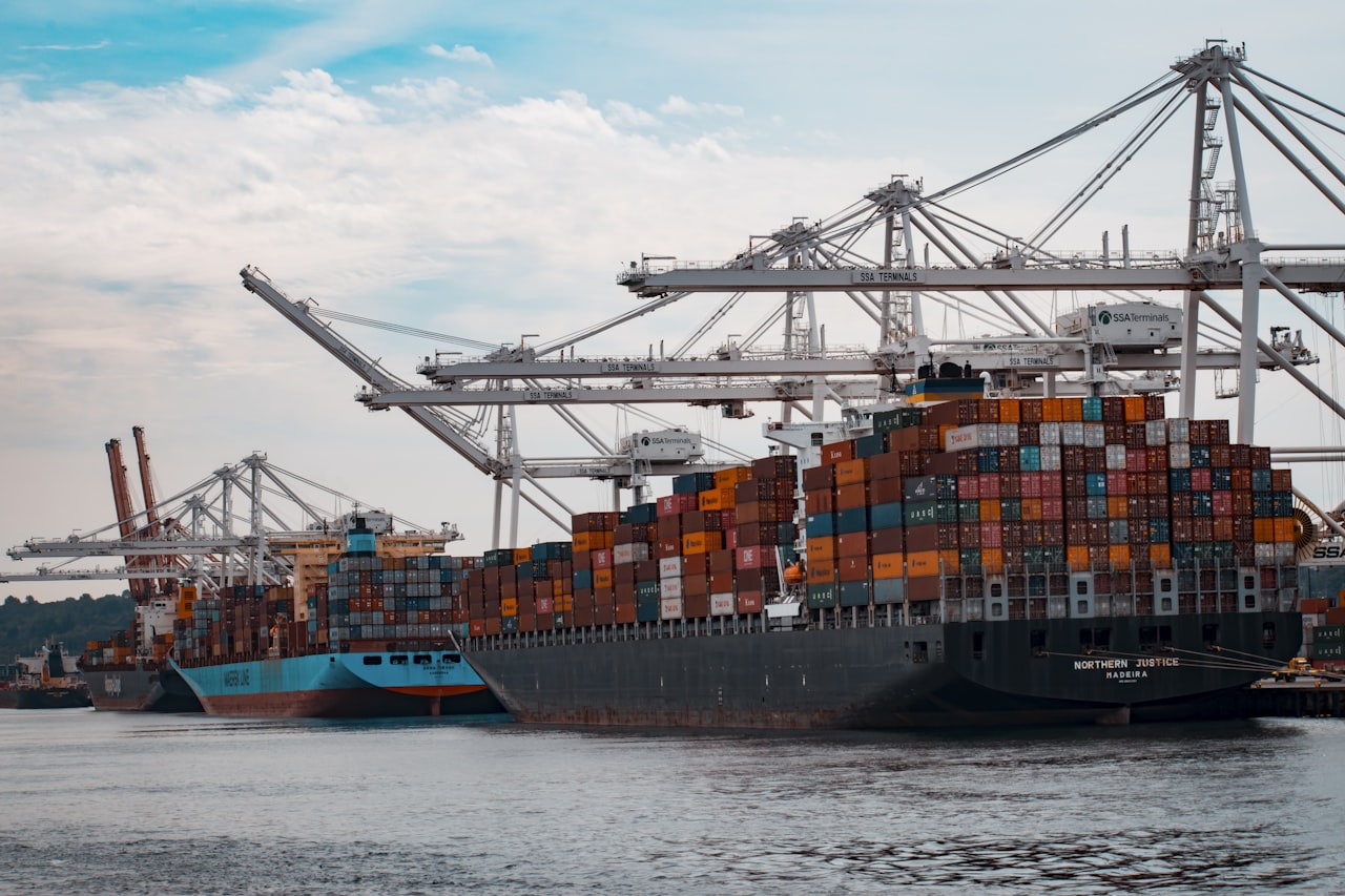 Content Marketing for Shipping Companies — SEO for Shipping and Logistics: B2B Rankings and Organic Growth in Singapore