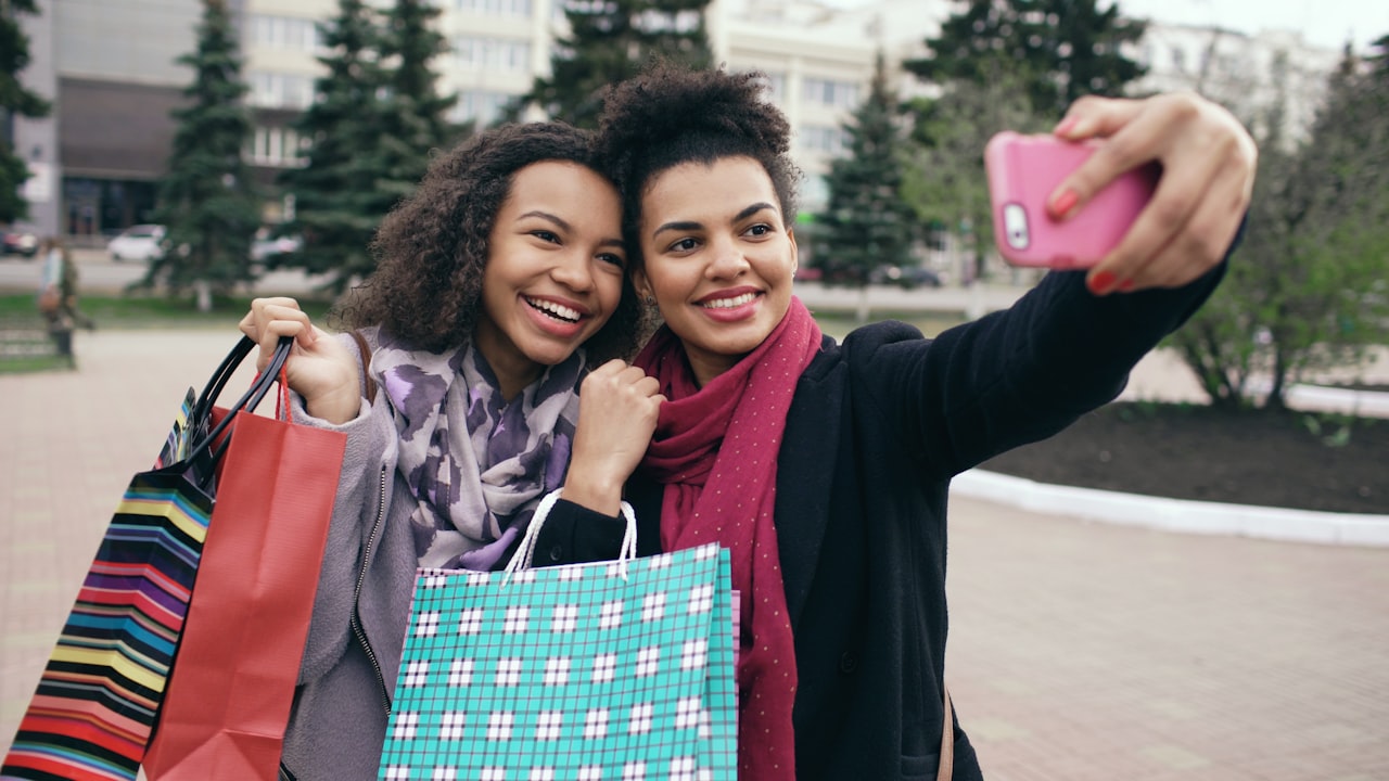 Messaging Strategies That Resonate — Marketing to Singles in Singapore: The Solo Consumer Economy