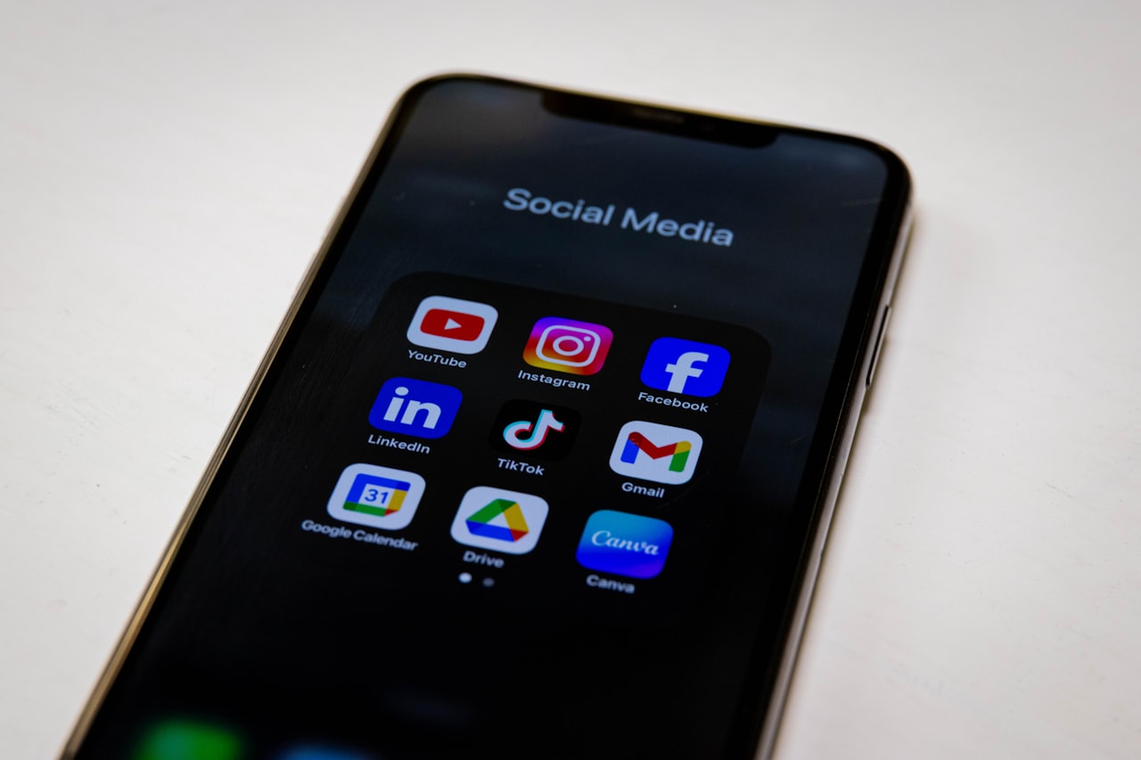 Measuring the ROI of Social Listening โ Social Media Listening: How to Monitor Conversations and Turn Insights Into Action