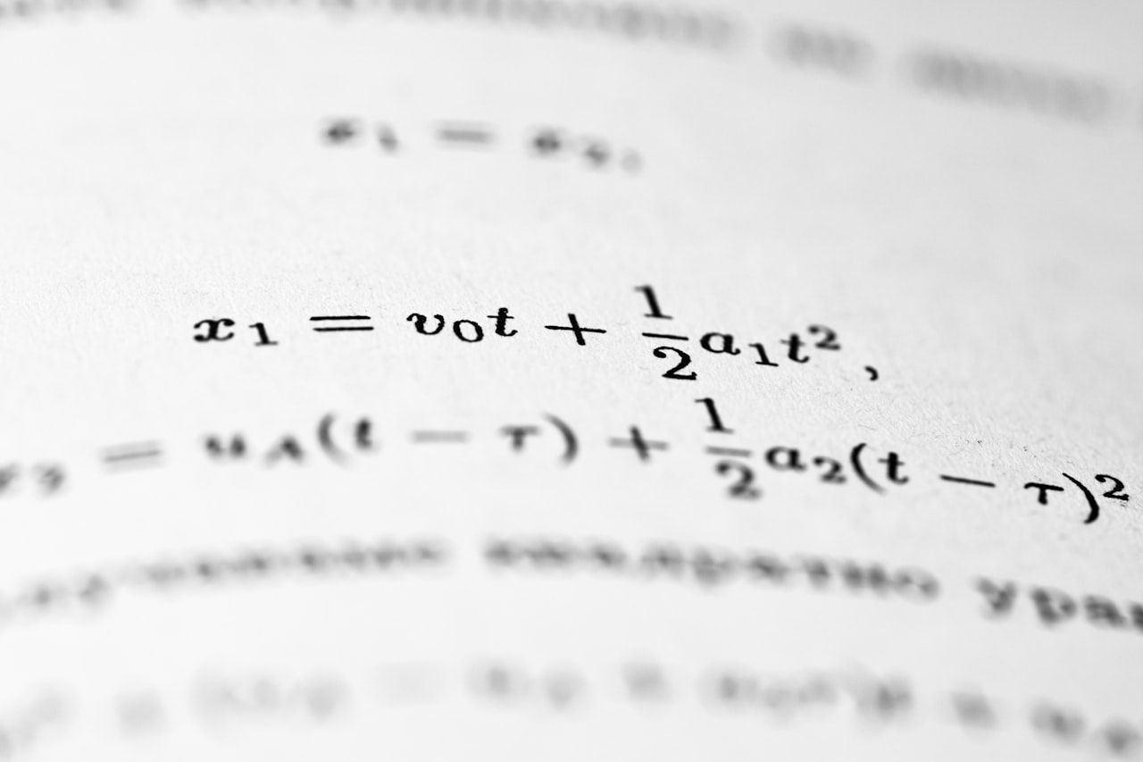 Calculating Sample Size Requirements — Statistical Significance in A/B Testing: When to Call a Winner