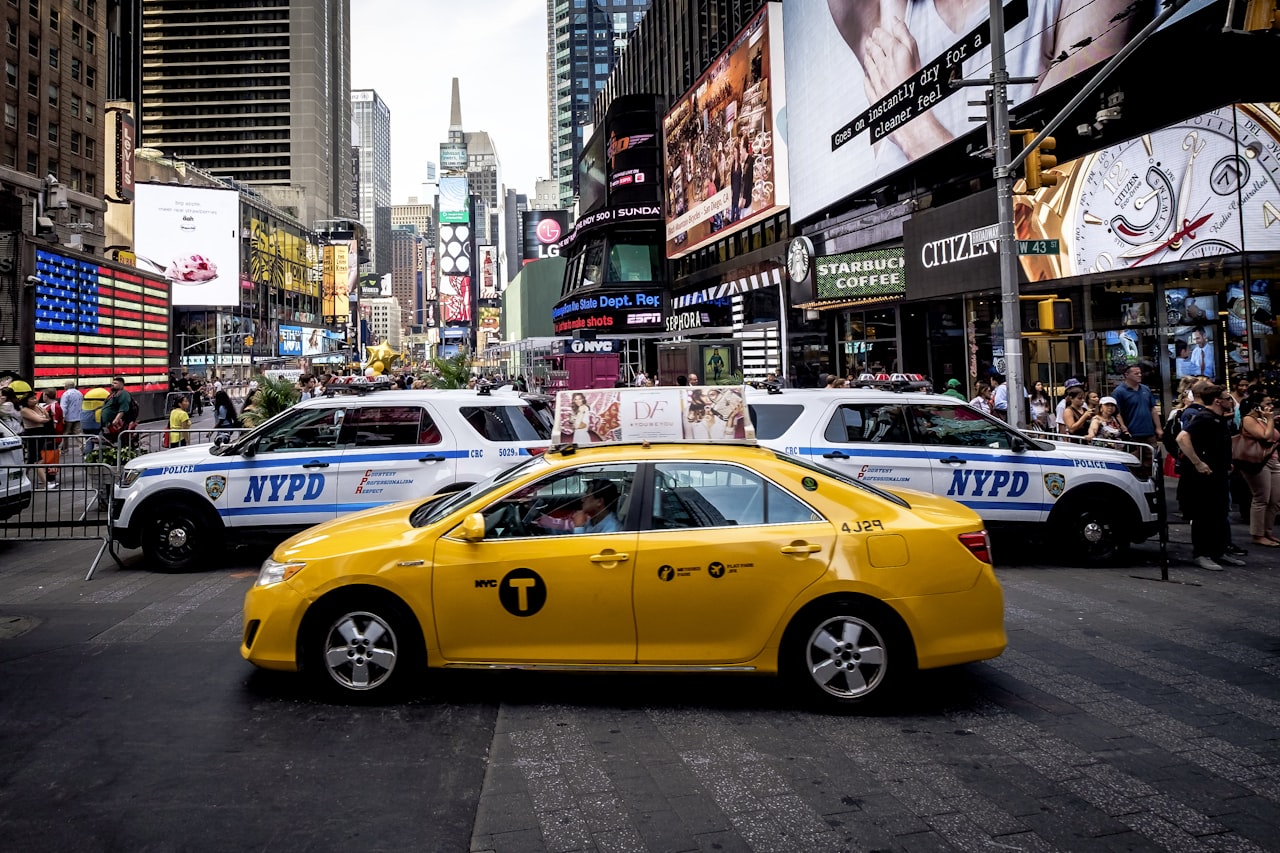 Taxi Advertising Formats — Taxi and Private Hire Advertising in Singapore: Wrap, Screen and Top Ads