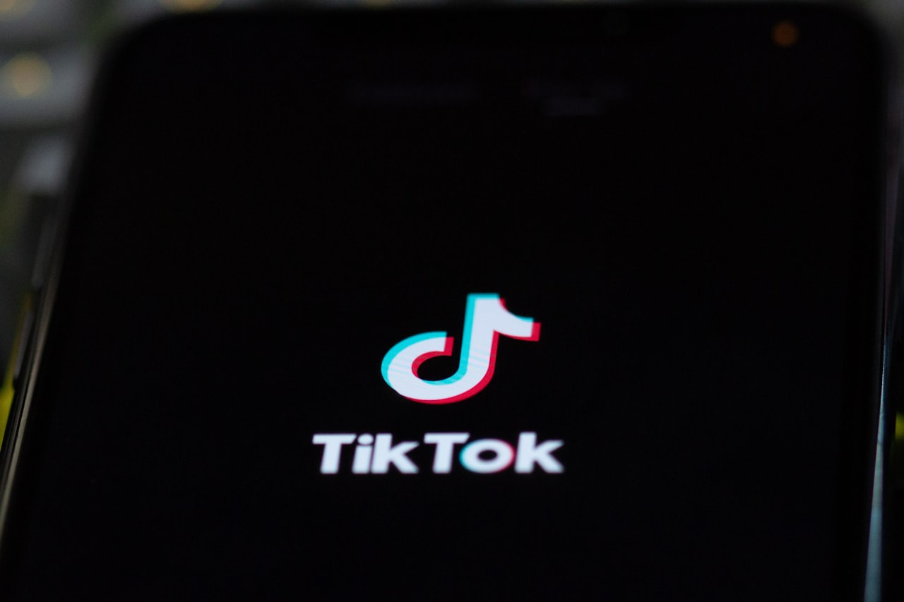 Managing the Fallout Beyond TikTok — How to Get a TikTok Video Removed: Reporting, Escalation and Damage Control